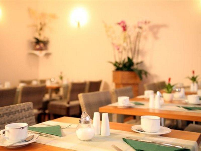 阿姆库帕克舒适酒店 巴特洪堡 外观 照片